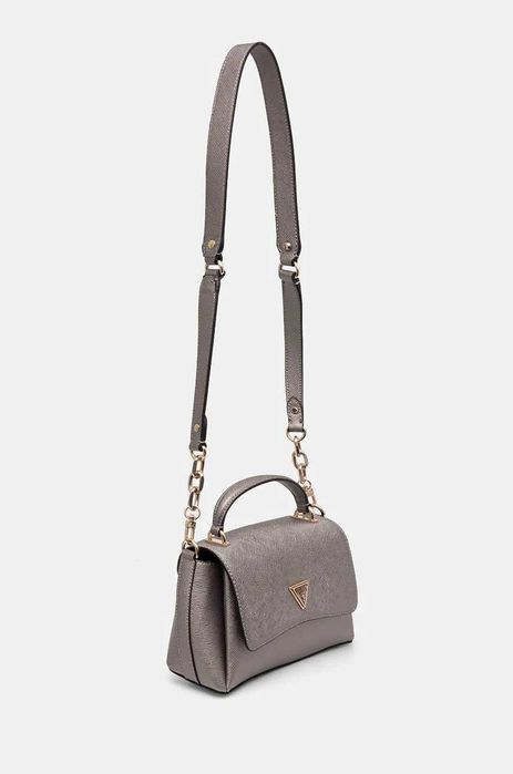 Чанта дамска Guess
в сиво HWEZM9 51220.