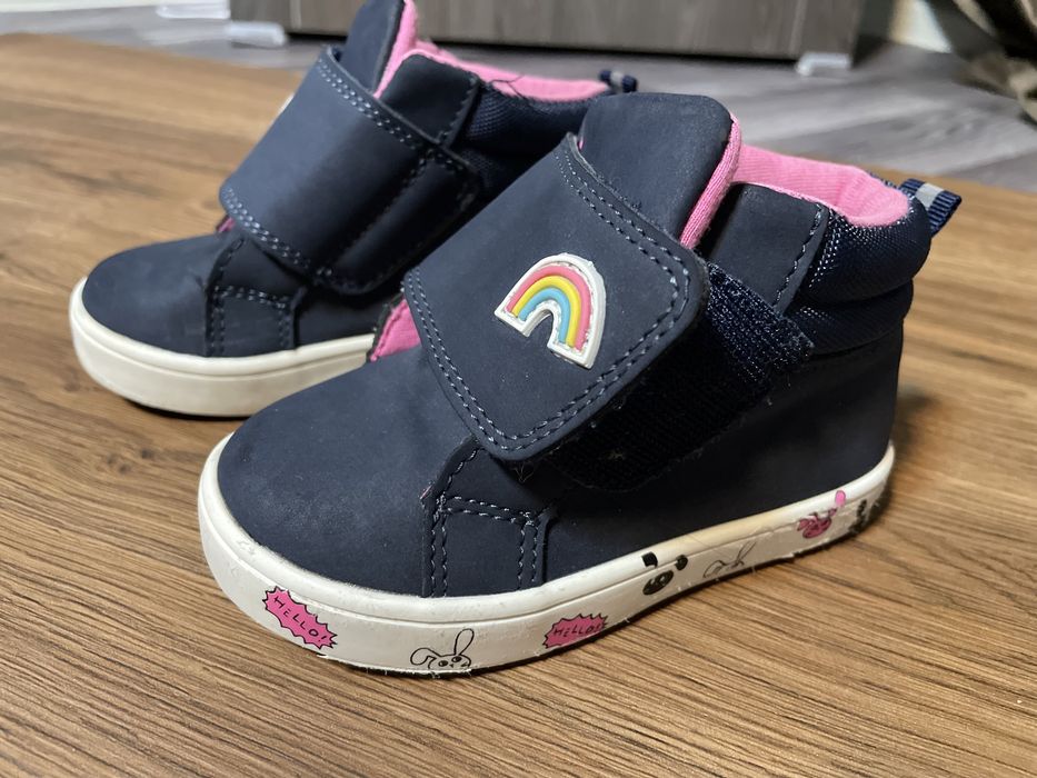 Ботинки для девочки