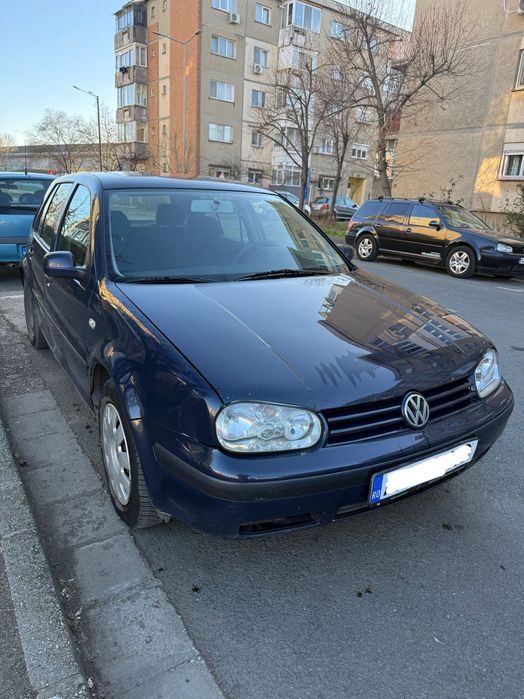 Volkswagen Golf 4 1.6 benzină 2002