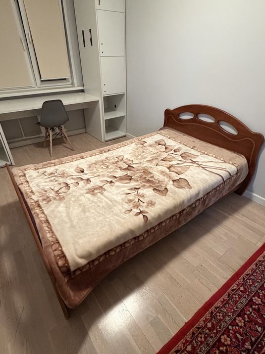 Кровать полуторка