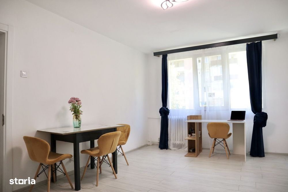 Apartament 4 camere, Apusului, decomandat