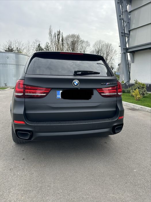 De vanzare BMW X5  M50d