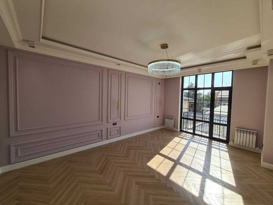 Циолковского ул. Евродом с мебелью и бассейном