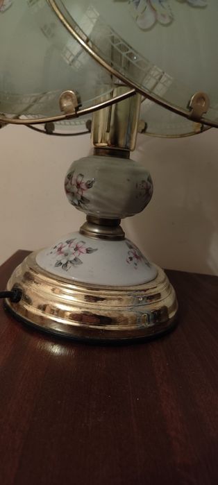 Veioza veche cu model floral!