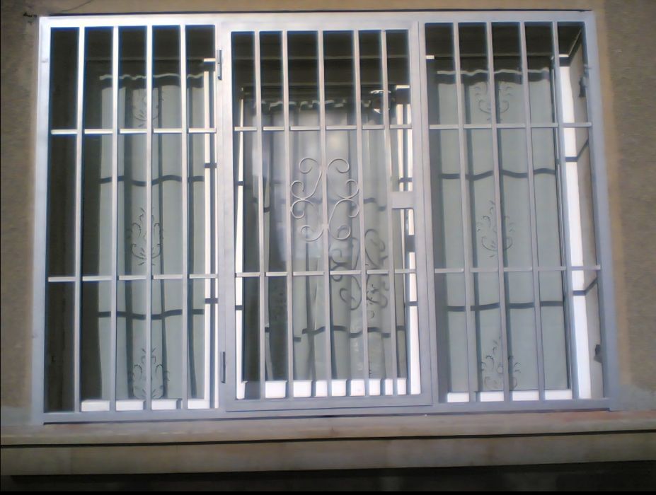 Метални решетки за прозорци