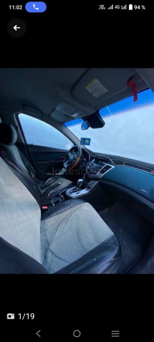 Автомобиль Шевроле круз