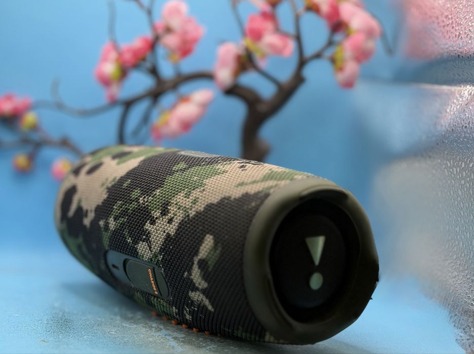 Преносима тонколона JBL Charge 5, Bluetooth, Pro Sound, IP67, PartyBoost, Powerbank, Камуфлаж