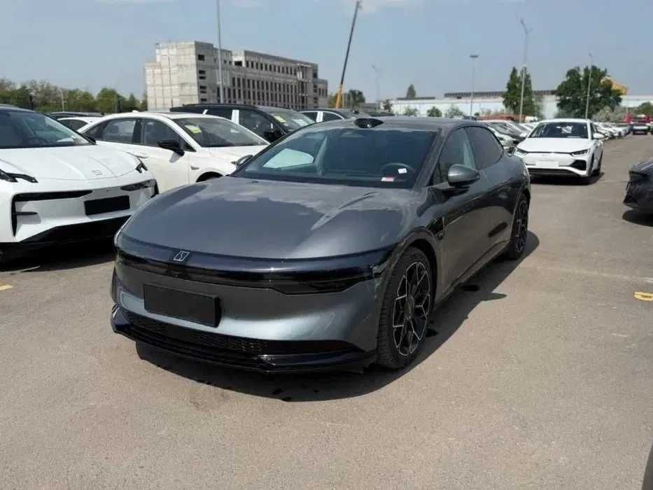 Zeekr 007 2ta mator pod zakaz