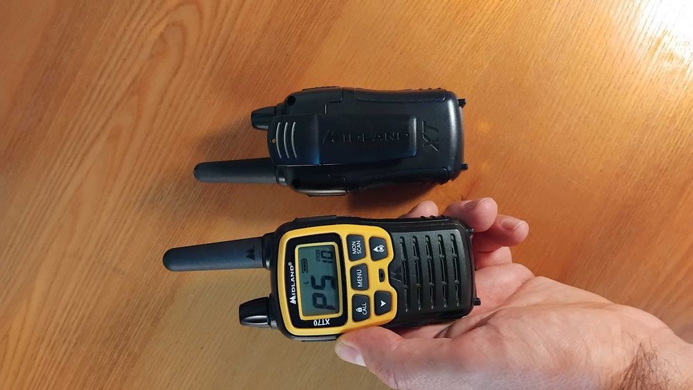 Statie radio PMR/LPD portabila Midland XT70 Adventure, 2 buc/set, Galben
