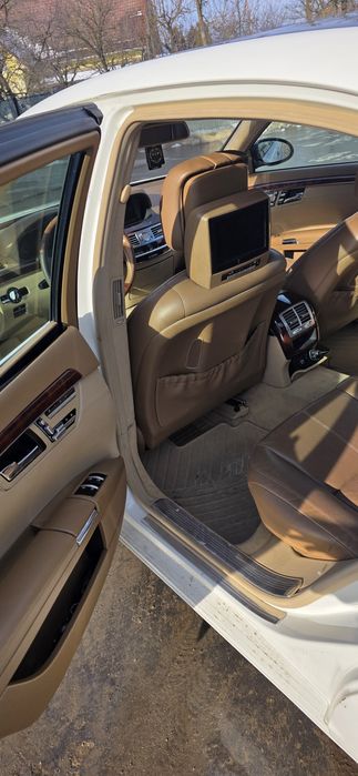 Vând Mercedes S Class w221 4matic long
