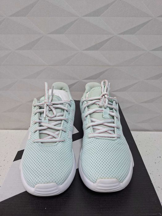 Adidasi adidas dama
