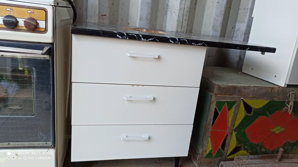 Шкаф под ракавинну б.у