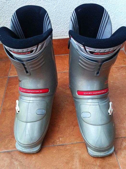 Отлични Детски Ски обувки Nordica размер 22.5, Унисекс, 25 лв.