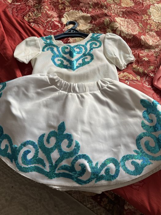 Костьюмы нарядные