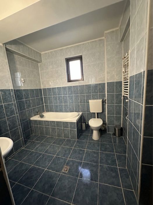 Apartament 2 Camere Spatios-Vitan-Bloc Nou