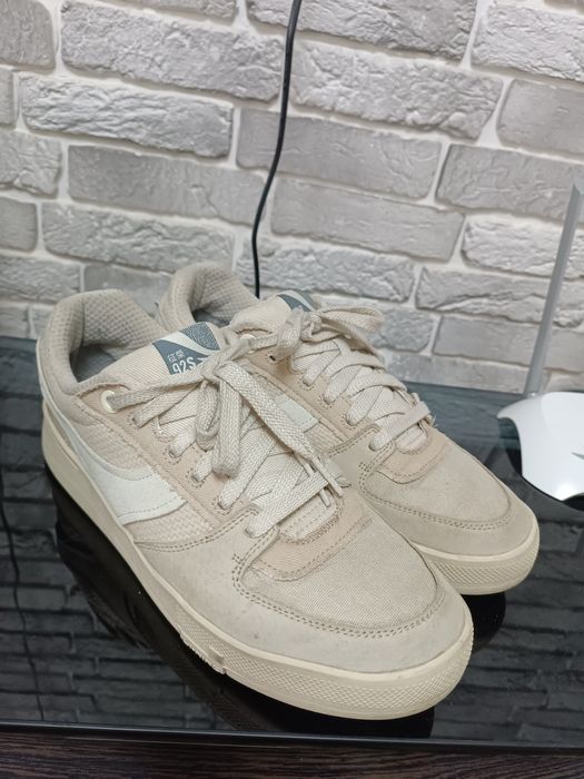 Оригинальные кроссы Li-ning