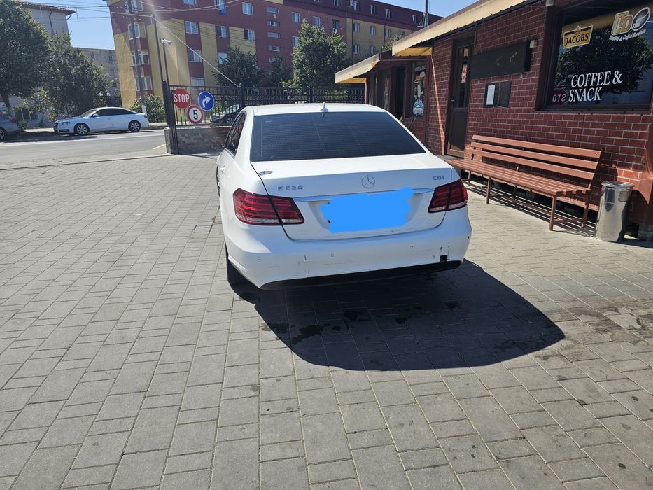 MERCEDES-BENZ E-Class 2014 — imagine 2
