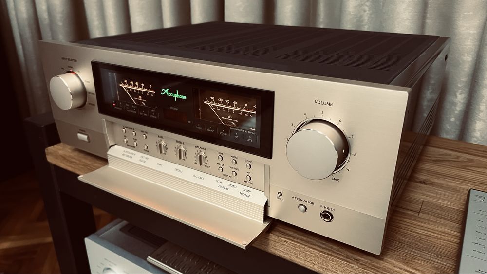 Vand Amplificator Accuphase   E 350