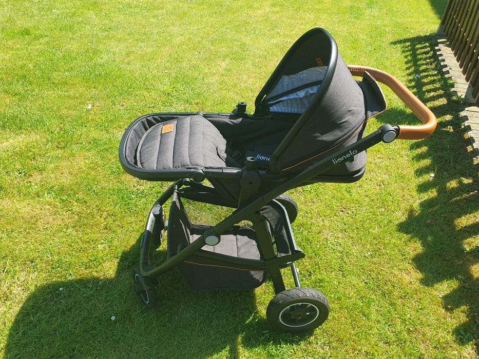 Бебешка количка марка Lionelo