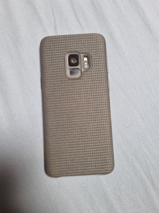 Samsung Galaxy S9 Fisurat pe Display si spate