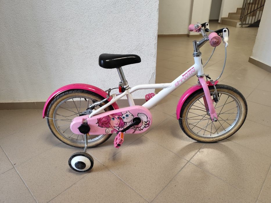 Продавам детско колело за момиченце