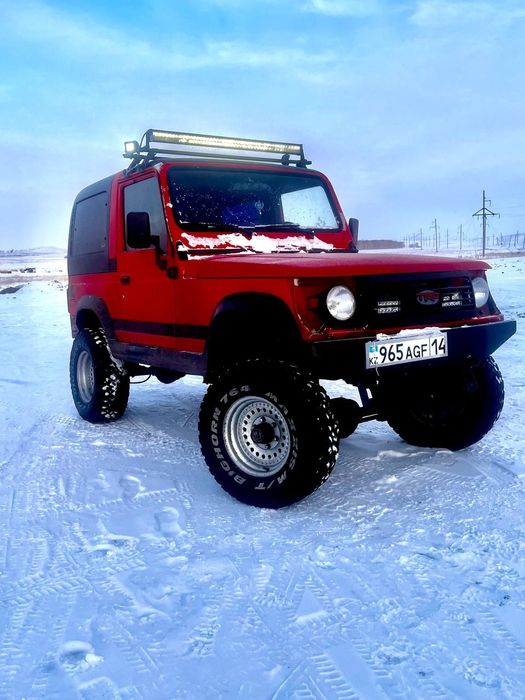 Продам  машину киа рокста