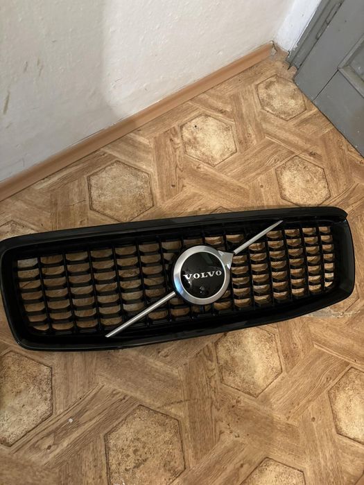решетка  от Volvo xc 90