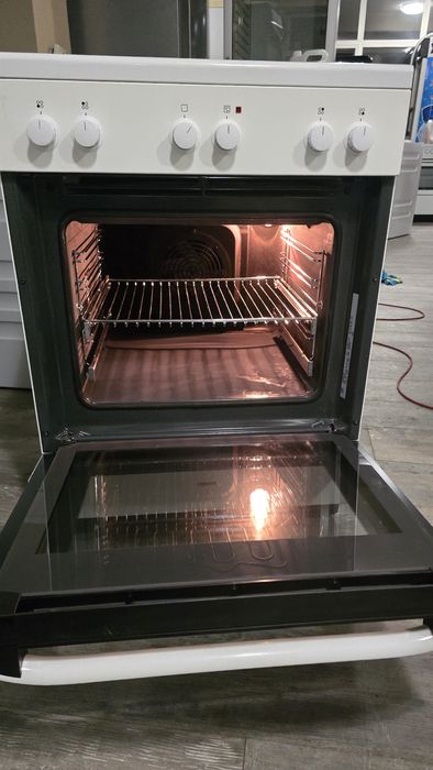 Печка Voss Electrolux