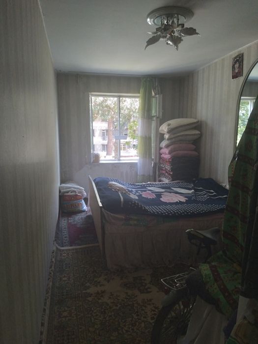 Уй сотилади 4/2 - этажи 2 хонали