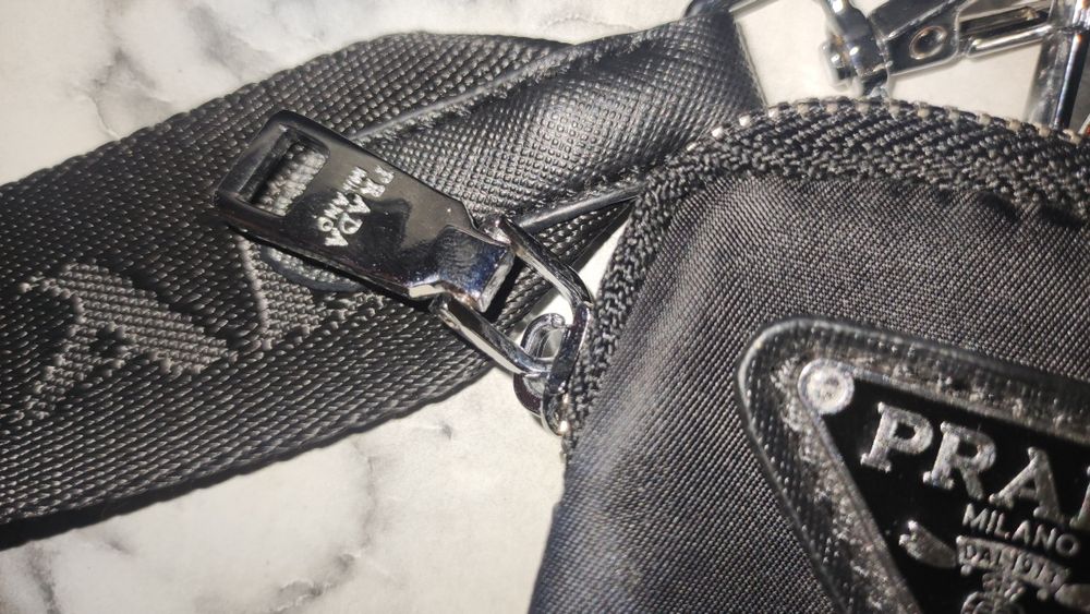 Geanta Prada originala