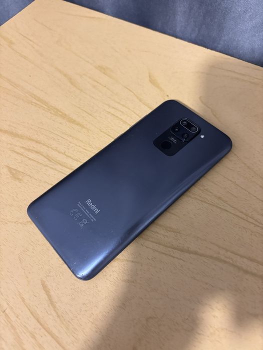 Продам redmi note 9