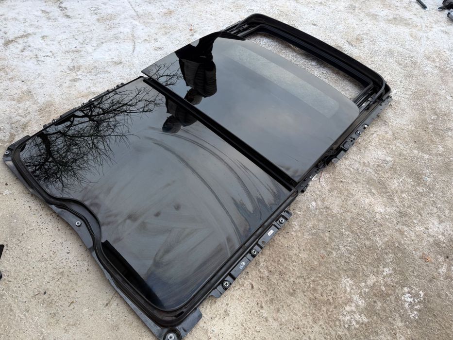 Trapa panoramica Bmw 7 Series G12 Long Husi • OLX.ro
