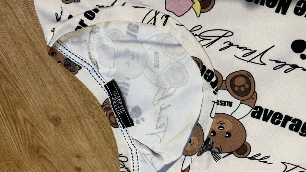 Too Cute To Handle T-Shirt от Alessa