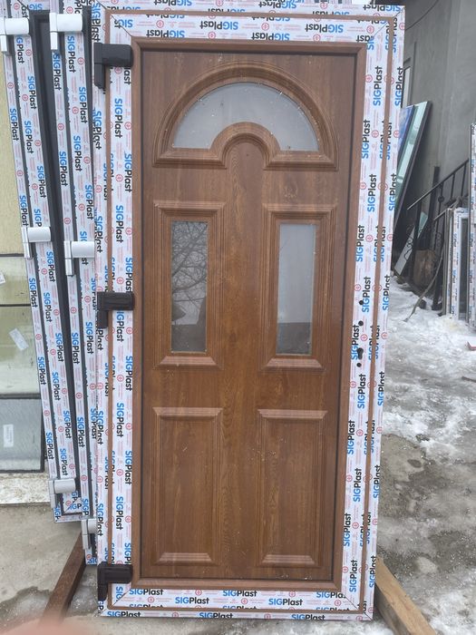 Uși și geamuri termopan