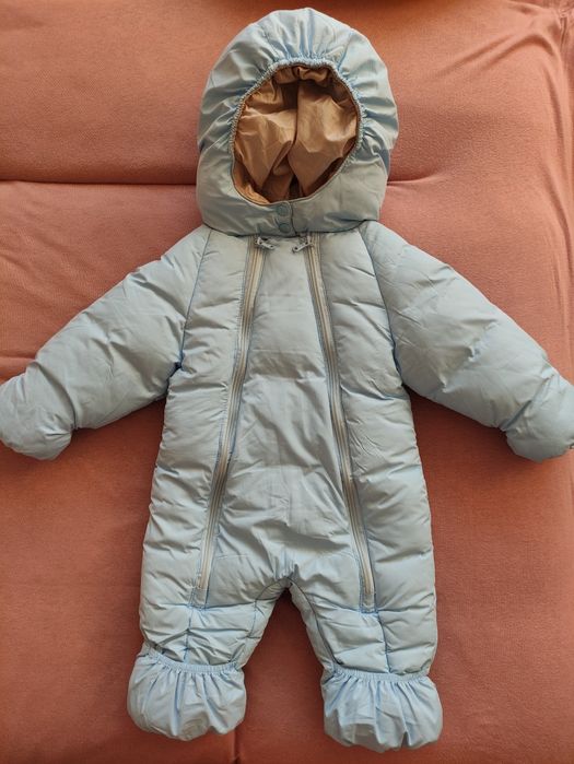 Продам комбинезон. 6000. 3/6 мес.