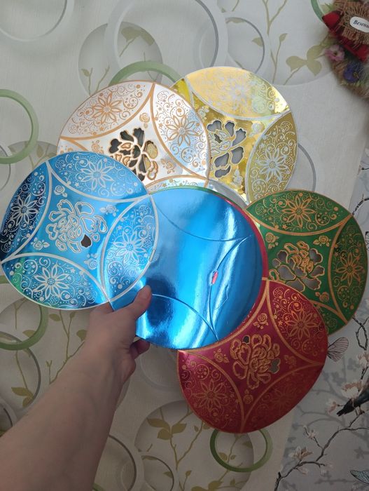 Подарочные коробки