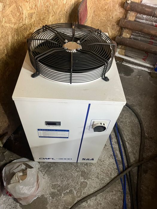 Лазерный станок для резки металла!!