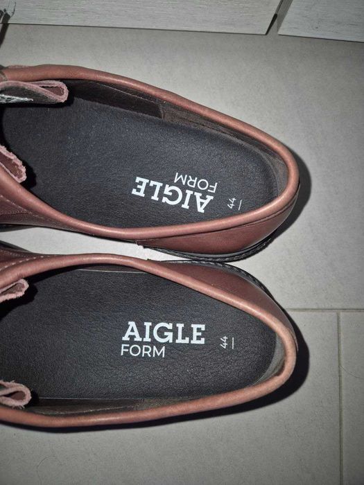 Pantofi bărbătești AIGLE din piele, mărimea 44 – nepurtati