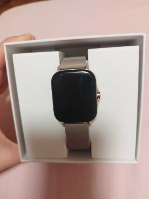 Продавам Смарт часовник