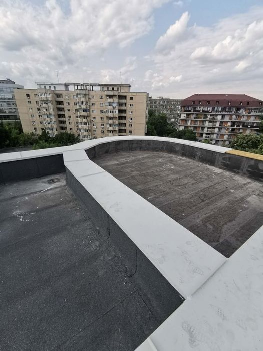 Montaj acoperis tigla metalica jgheaburi burlane reparații acoperis