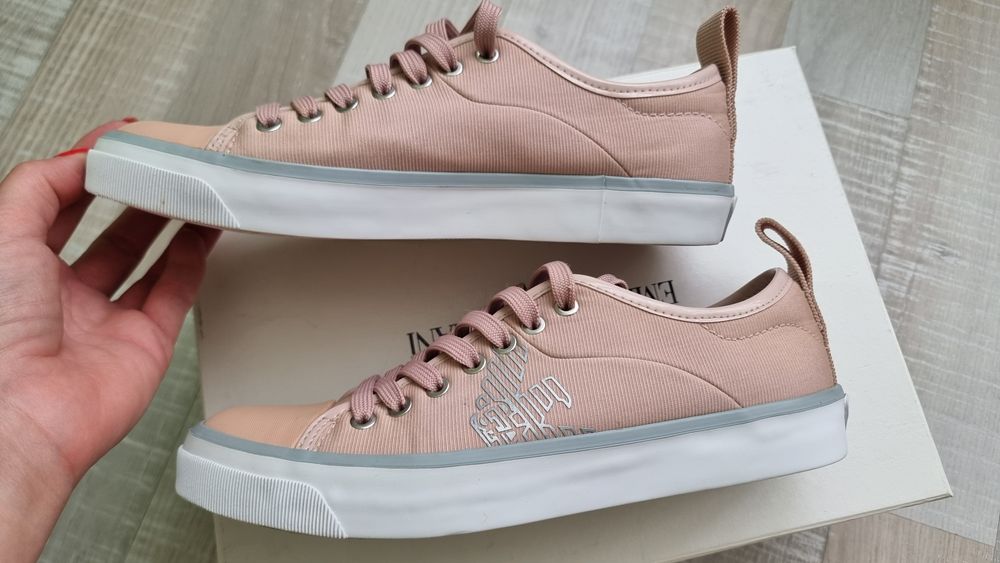 Adidași Emporio Armani