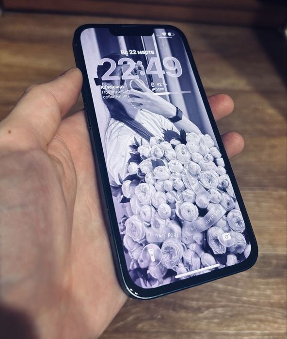 iPhone 13 128g продам