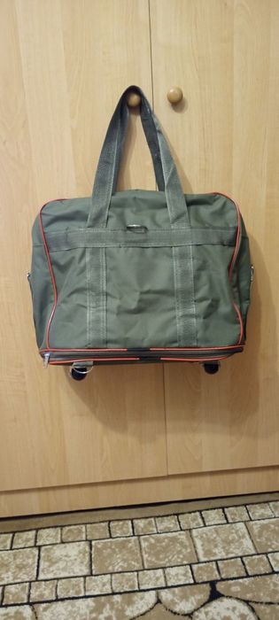 Продам дорожные  сумки