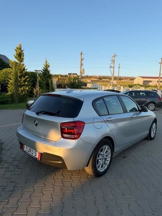Bmw Seria 1 , cutie automata, 2013