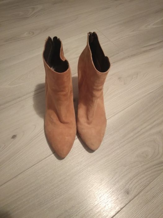 Ghete din piele naturala nr 41