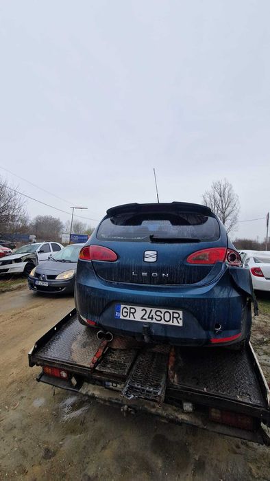 Dezmembrez Seat Leon 2 FR 2008 hatchback 1.9