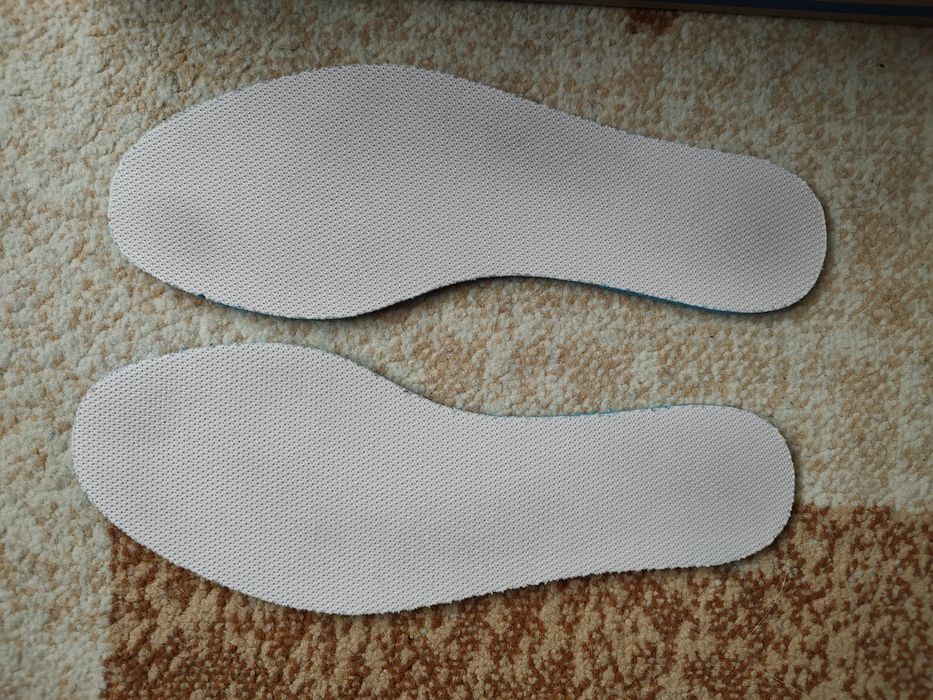 Adidasi Kiprun Decathlon roz marime 37, stare f.buna