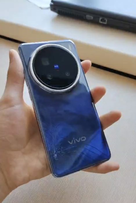Vivo x200 pro ch 16/512