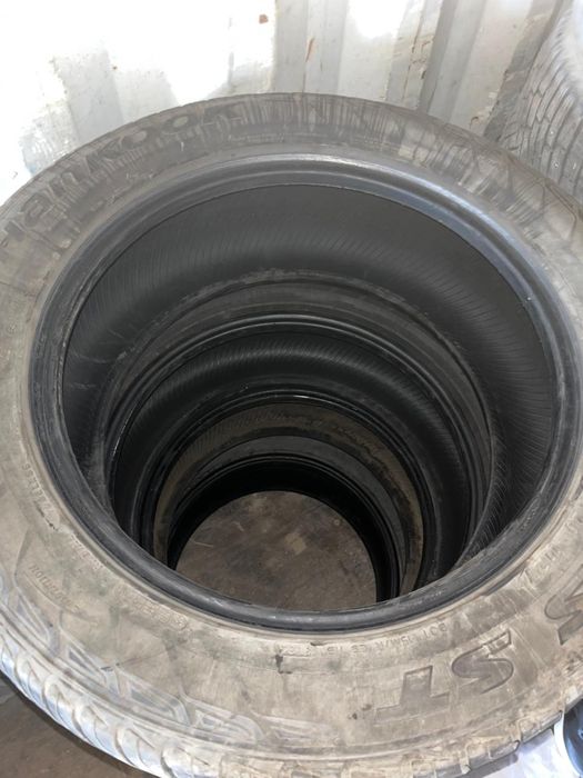Зимный Автошины 235/50R20