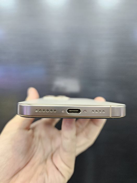 Iphone 16 pro max 100% 256gb karobkali